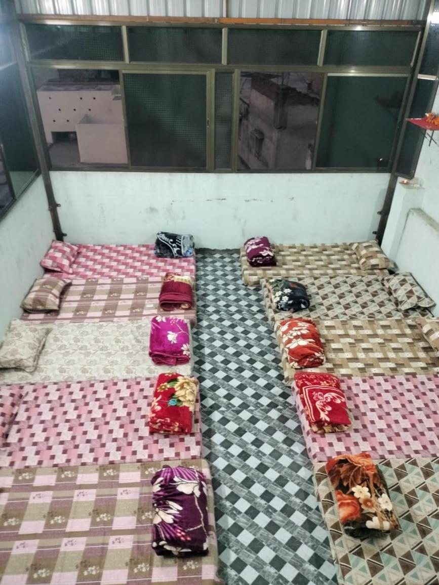 ורנאסי Jyoti Dormitory מראה חיצוני תמונה